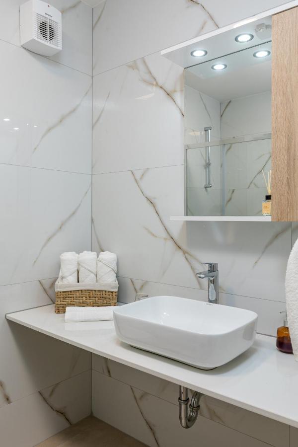 Ferienwohnung Nomad Dubrovnik + Free Parking Exterior foto